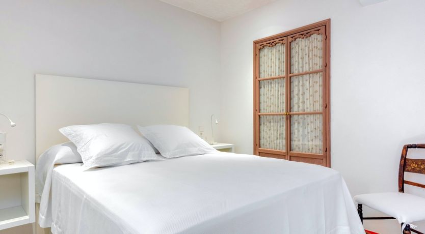 Photo of The Walls of Alcázar