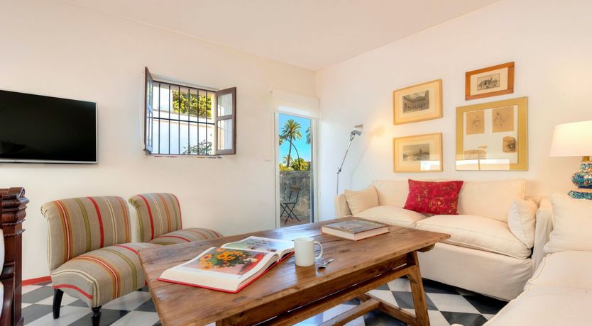 Photo of The Walls of Alcázar