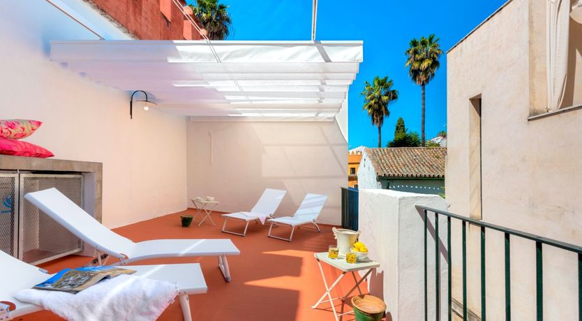 Photo of The Walls of Alcázar