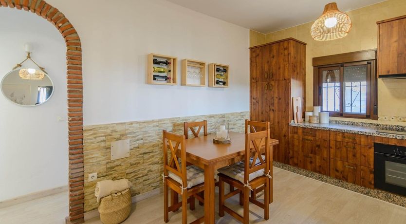 Photo of Easy Peasy, Lemon Squeezy