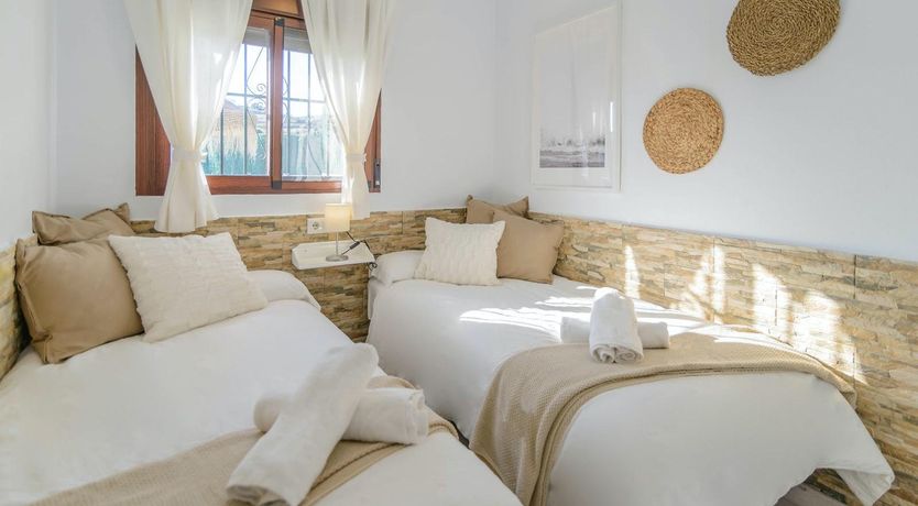 Photo of Easy Peasy, Lemon Squeezy