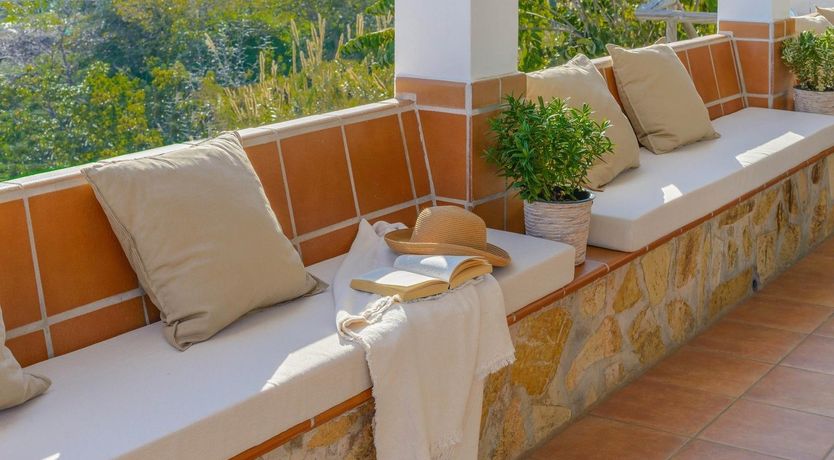 Photo of Easy Peasy, Lemon Squeezy