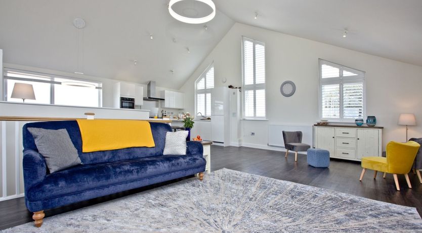 Photo of Waves on the Horizon