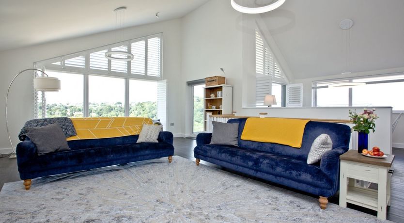 Photo of Waves on the Horizon