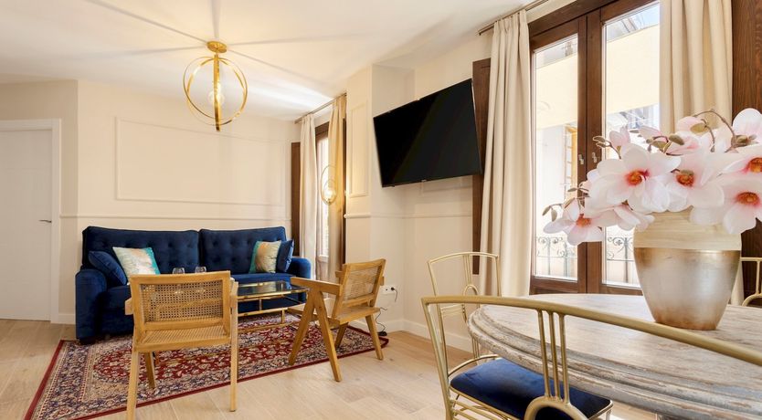 Photo of Granada Blue