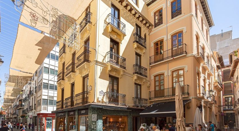 Photo of Granada Blue