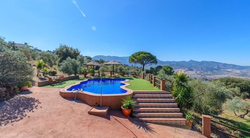 Photo of Old Iron Keys