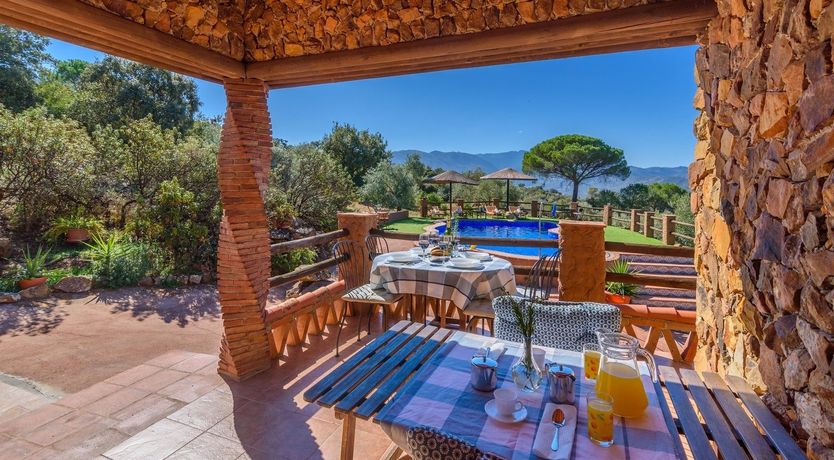 Photo of Old Iron Keys