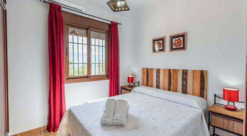 Photo of Orange Mountains