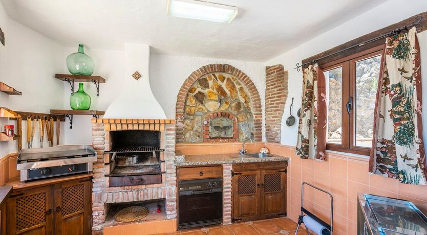 Photo of Sierra Mountain Sanctuary