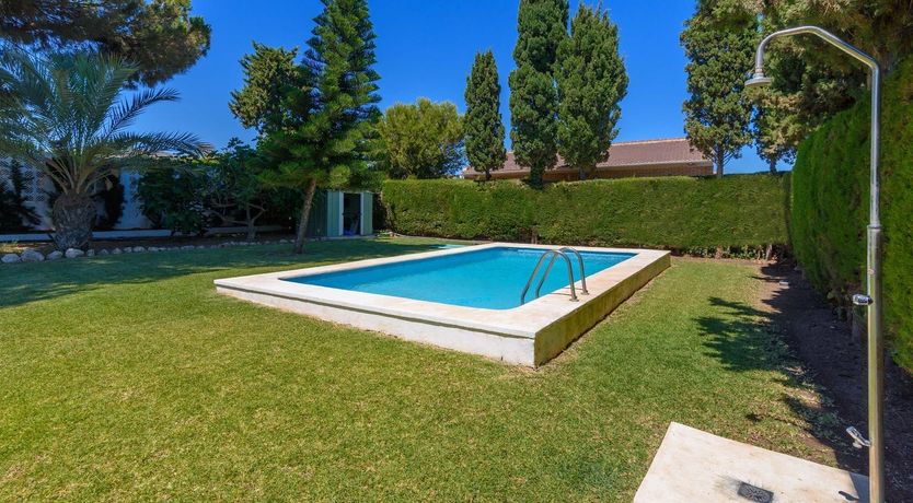 Photo of Garden Above the Sea