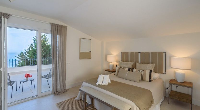 Photo of Garden Above the Sea