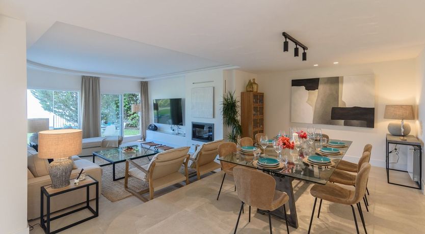 Photo of Garden Above the Sea