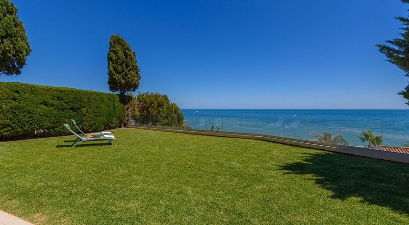 Photo of Garden Above the Sea