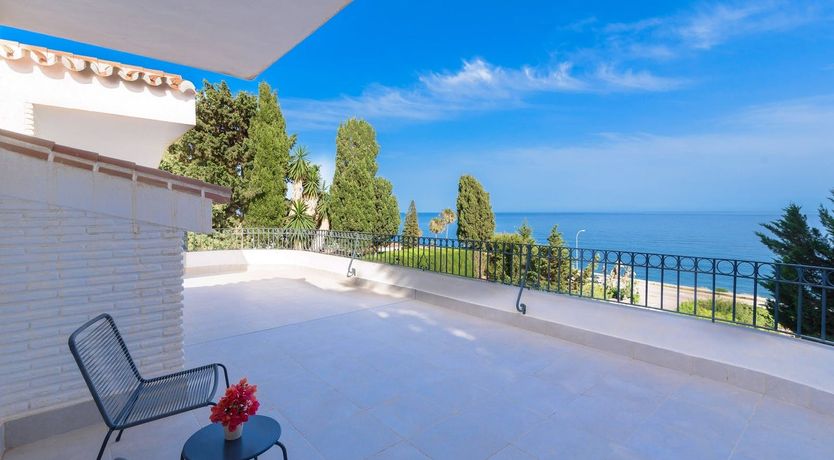 Photo of Garden Above the Sea