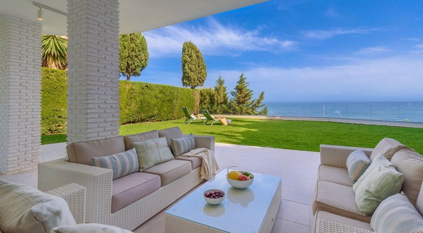 Photo of Garden Above the Sea