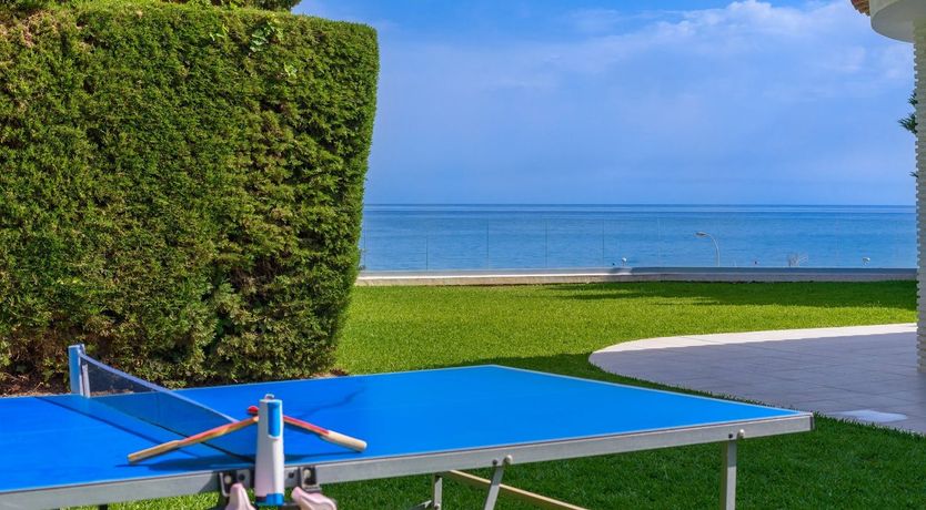 Photo of Garden Above the Sea