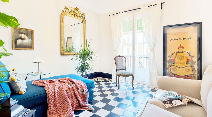 Photo of Catching My Eye