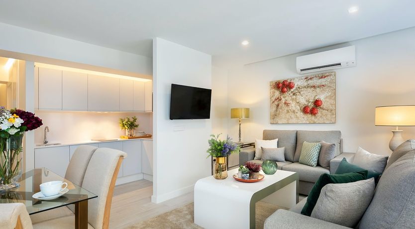 Photo of Sunshine & Sophistication