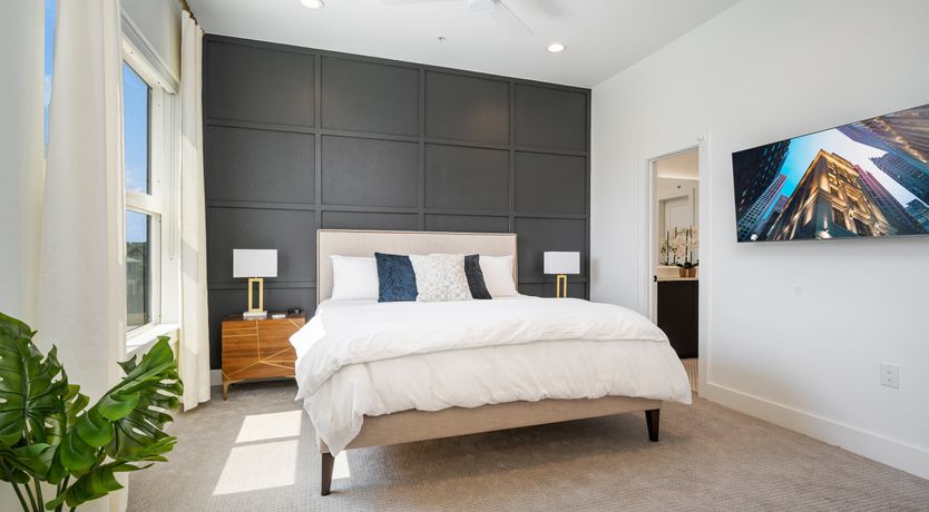 Photo of Pearl In The River