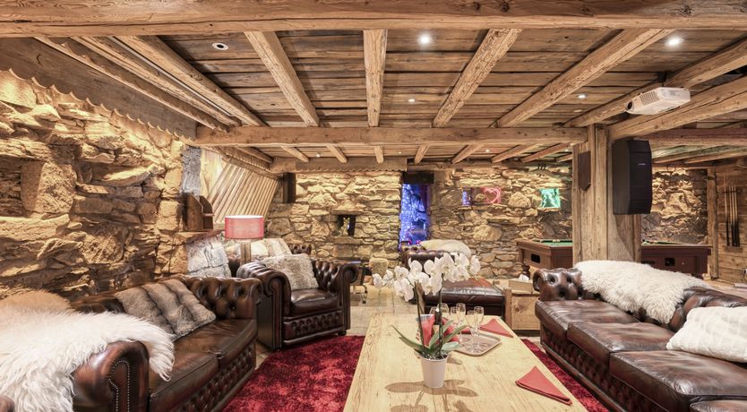 Photo of Rascal Among the Pines