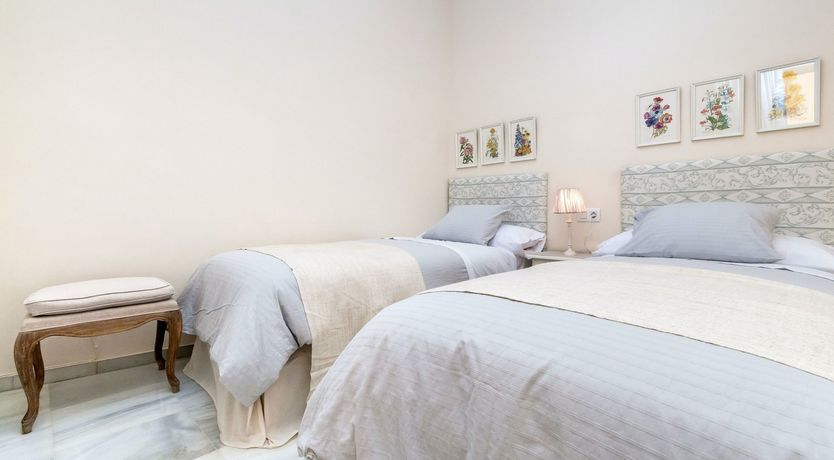 Photo of Rays of the Glass