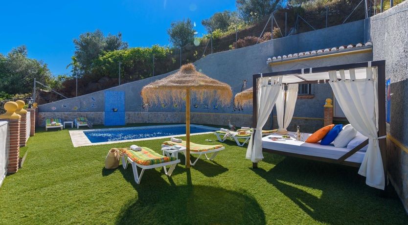 Photo of Apricots & Honey