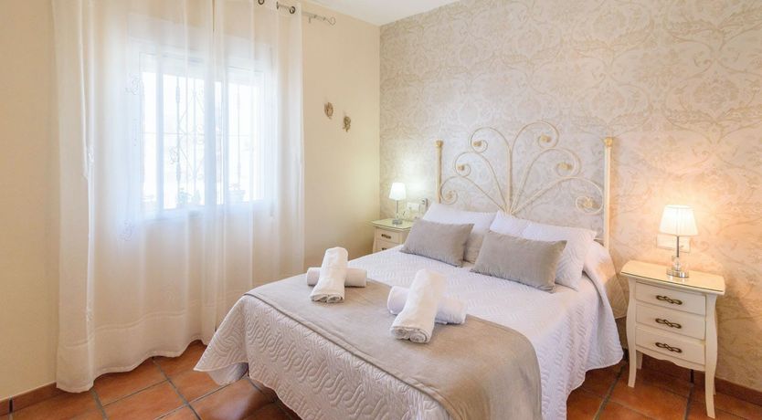 Photo of Apricots & Honey