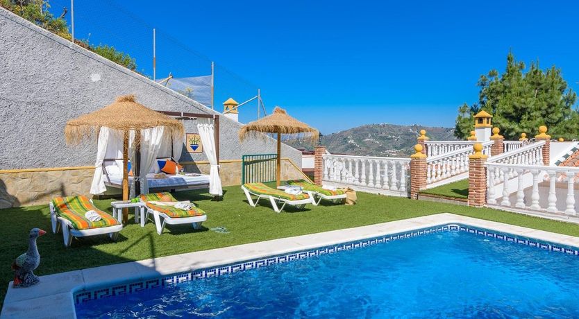 Photo of Apricots & Honey