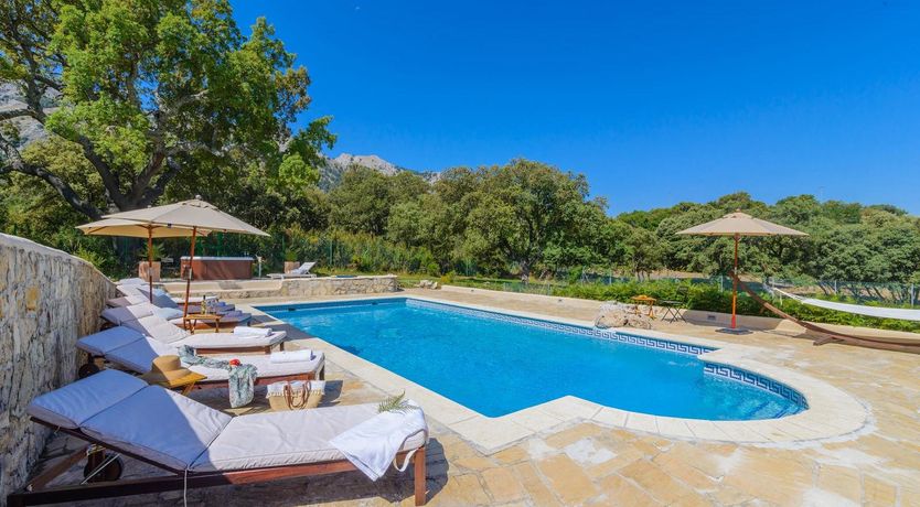 Photo of Paradise Place