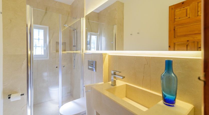 Photo of Paradise Place