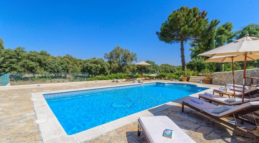 Photo of Paradise Place