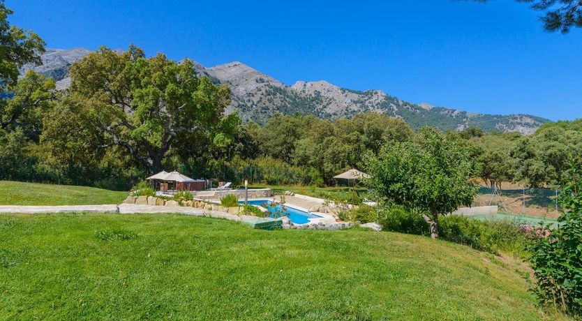 Photo of Paradise Place