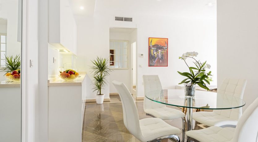 Photo of Bulls on Parade