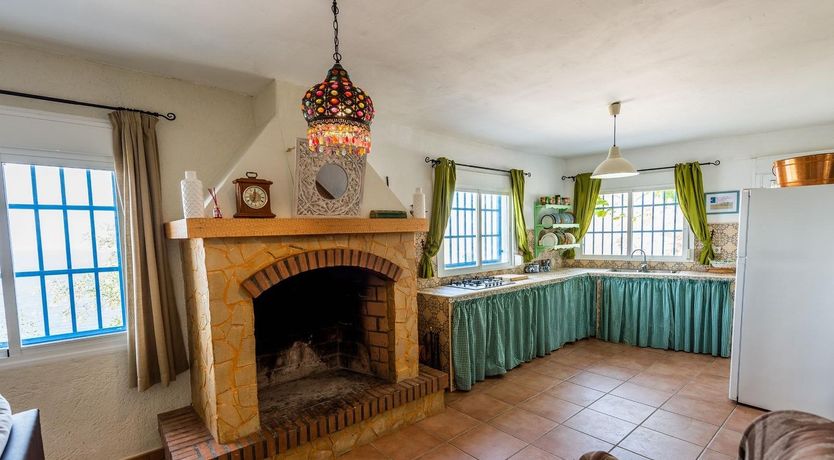 Photo of White & Blue