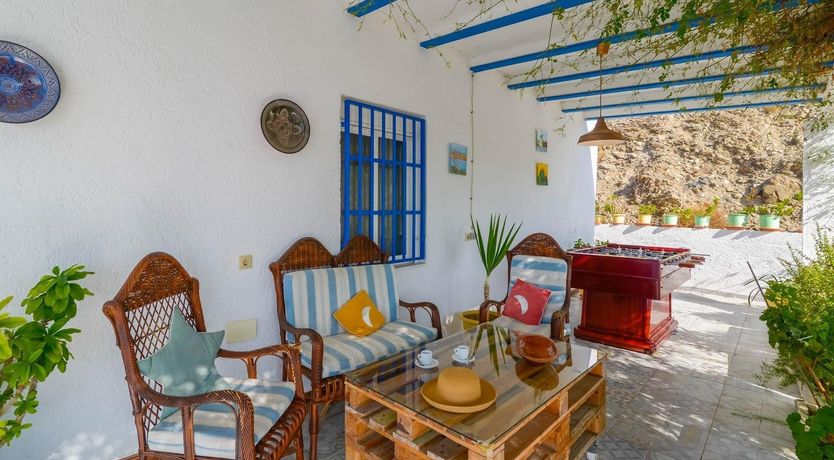 Photo of White & Blue