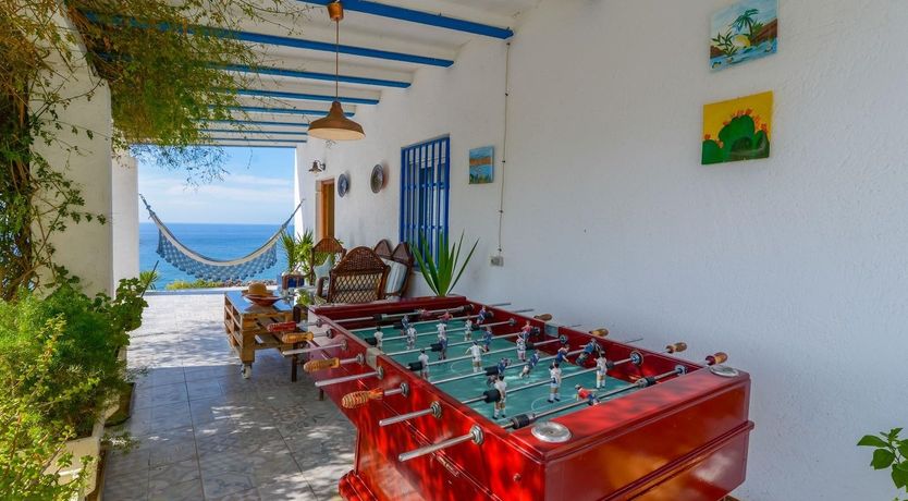 Photo of White & Blue