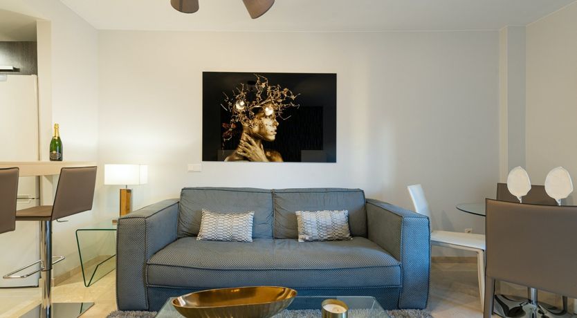 Photo of Golden Coast