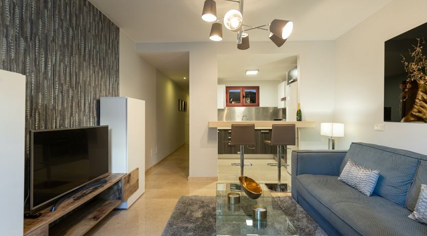 Photo of Golden Coast