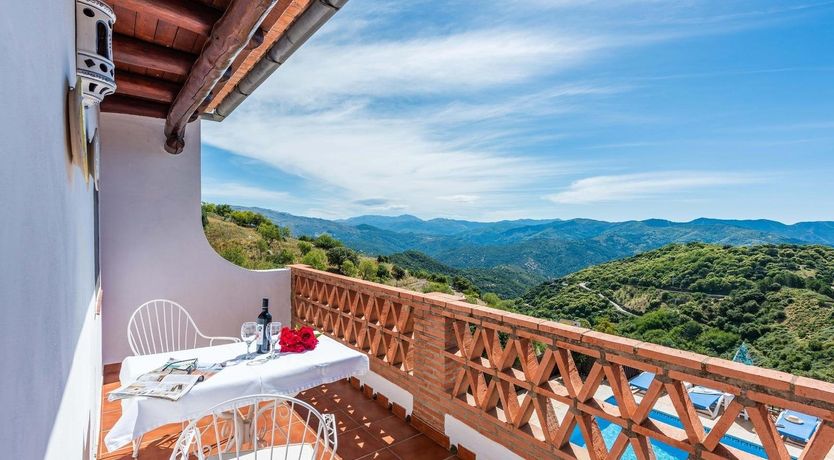 Photo of Mountain Sunbeams