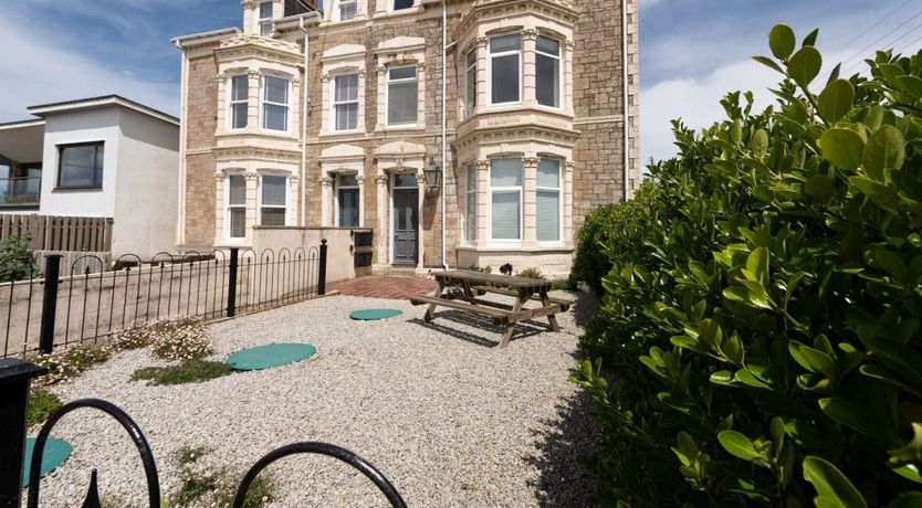 Photo of Ocean's Blue