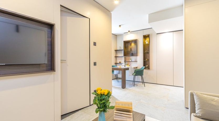 Photo of Bubble by the Lake