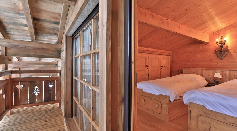 Photo of Sleigh Bells Ring