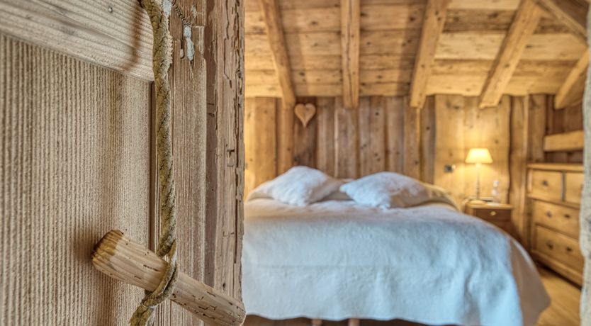 Photo of Little Wooden Hearts