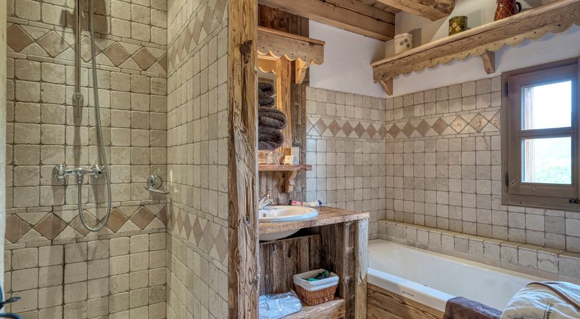 Photo of Little Wooden Hearts