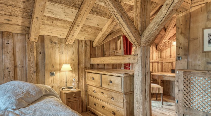 Photo of Little Wooden Hearts