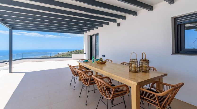 Photo of Wicker Dream