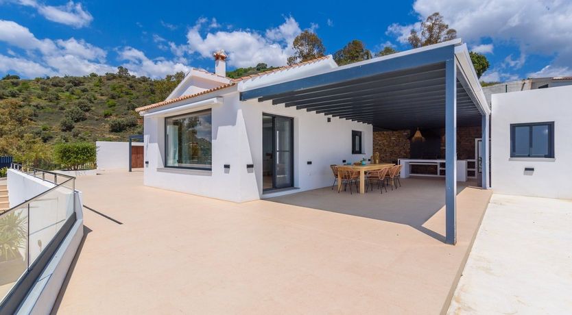 Photo of Wicker Dream