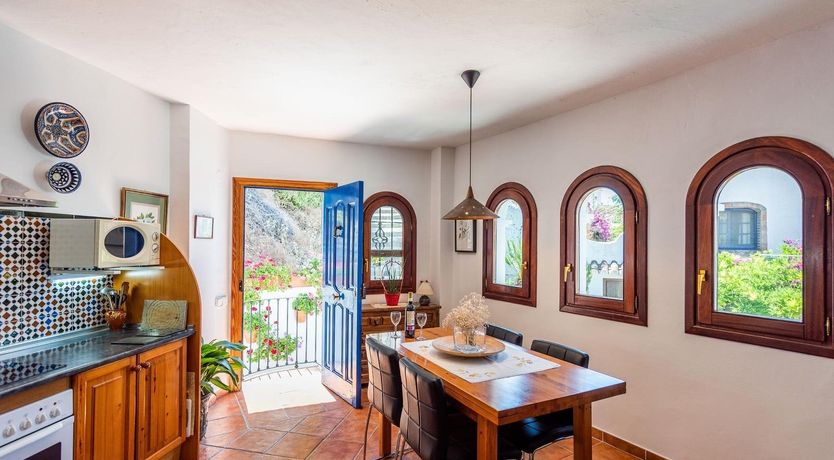 Photo of Between the Forests