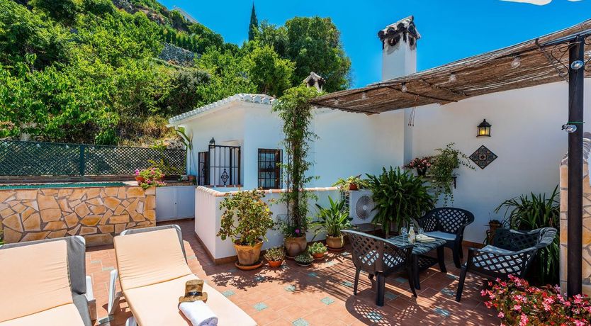 Photo of Between the Forests